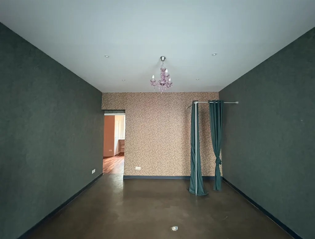 Local d’activités dans Paris à louer Photo de l’immeuble– Image 1 sur 6