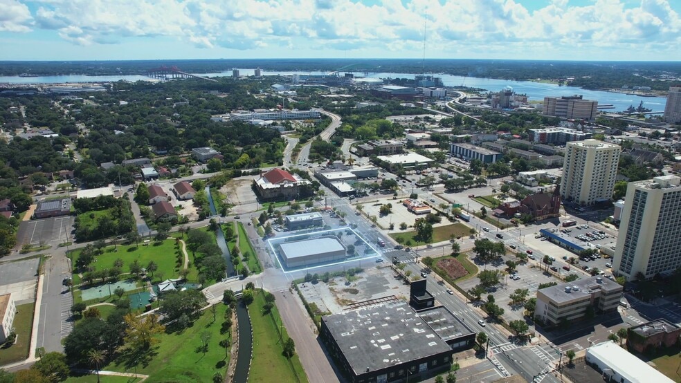 233 State St E, Jacksonville, FL à vendre - Vidéo sur l’annonce professionnelle – Image 2 sur 5