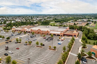 623-665 Potomac Station Dr, Leesburg, VA - Vue aérienne  vue de carte