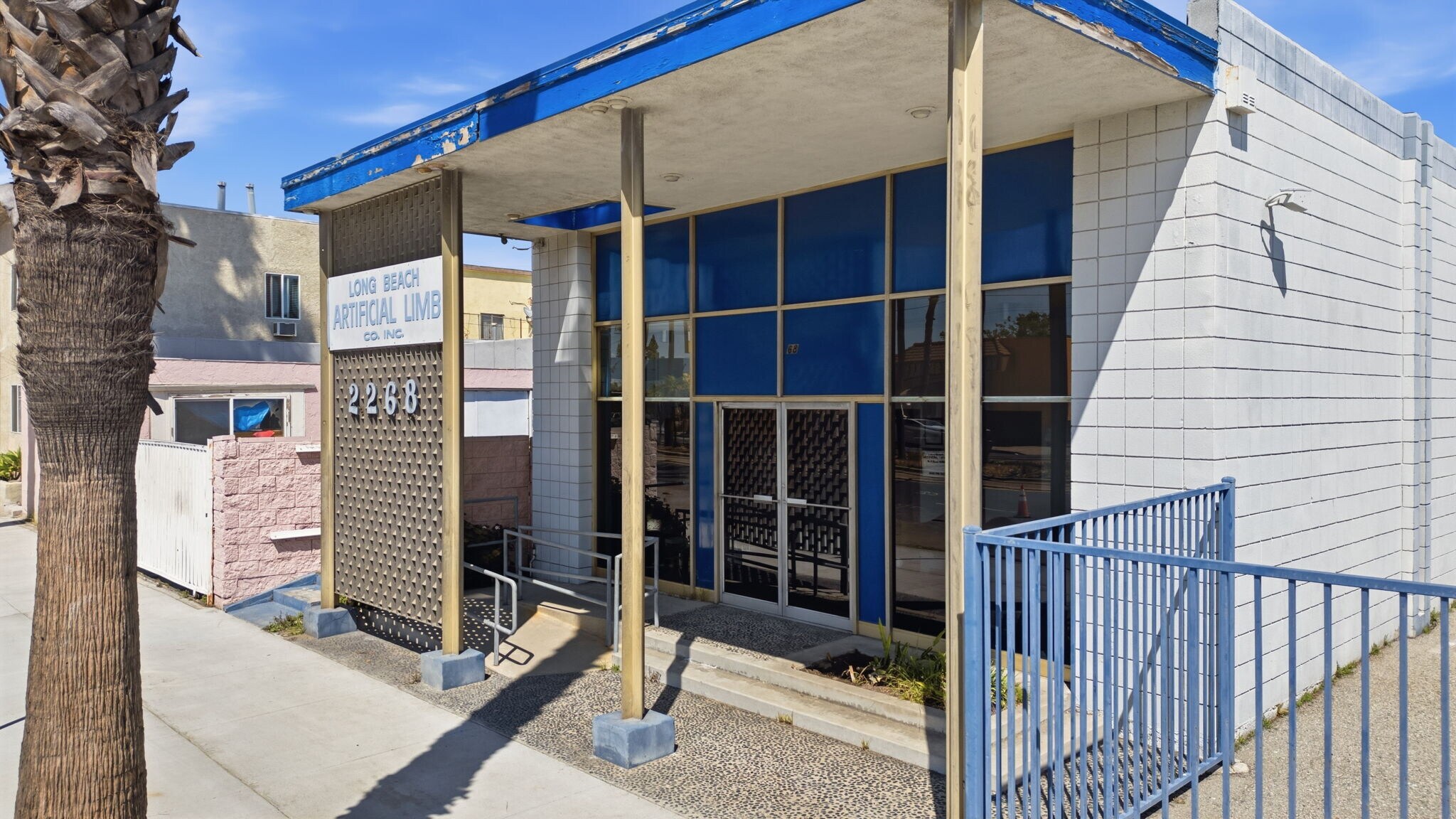 2268 Long Beach Blvd, Long Beach, CA à vendre Photo principale– Image 1 sur 45