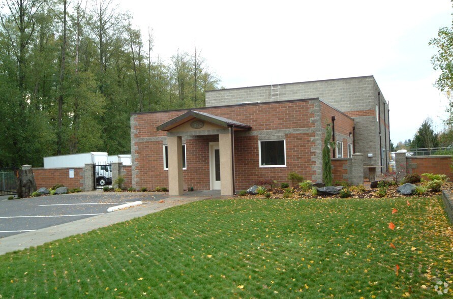 2330 106th St SW, Everett, WA à vendre - Photo de l’immeuble – Image 3 sur 5