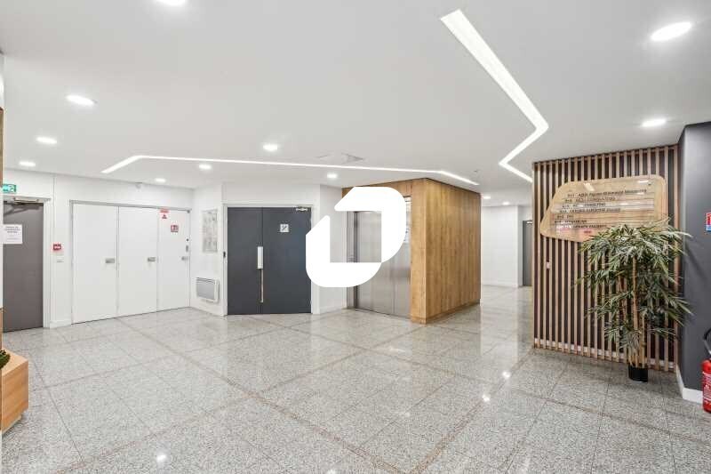 Bureau dans Levallois-Perret à louer - Photo de l’immeuble – Image 2 sur 15
