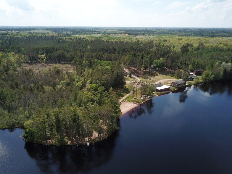 3980 Lakeshore Dr, Rhinelander, WI à vendre - Photo de l’immeuble – Image 2 sur 62