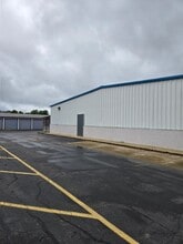 3539 W Two Mile House Rd, Columbus, IN à louer Photo intérieure– Image 2 sur 10