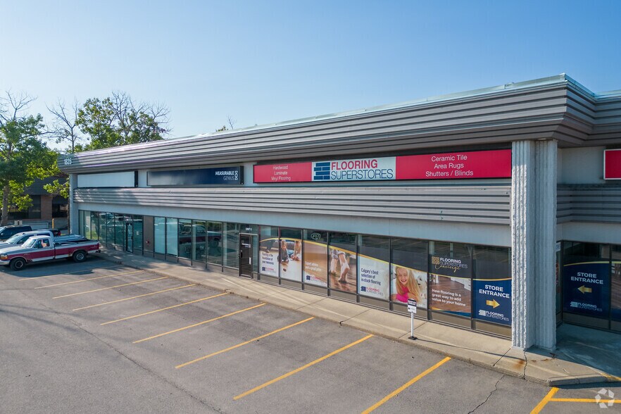 1825 32nd Ave NE, Calgary, AB à louer - Photo de l’immeuble – Image 3 sur 6