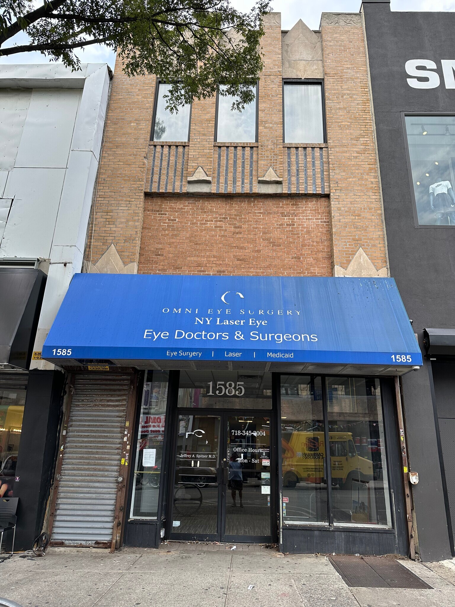 1585 Pitkin Ave, Brooklyn, NY à vendre Photo de l’immeuble– Image 1 sur 12
