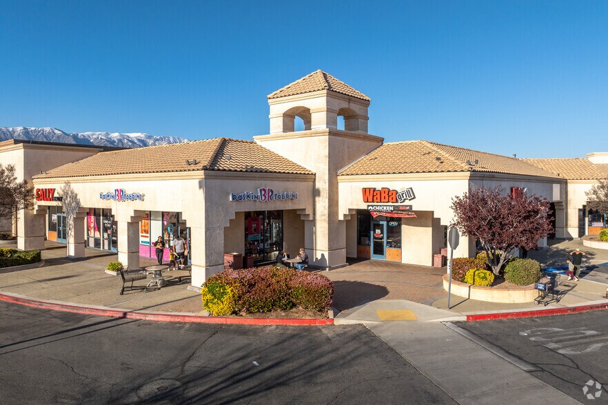 300 S Highland Springs Ave, Banning, CA à vendre - Photo principale – Image 1 sur 5