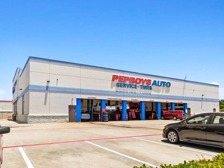 10225 S Highway 6, Sugar Land, TX à vendre - Photo de l’immeuble – Image 2 sur 5