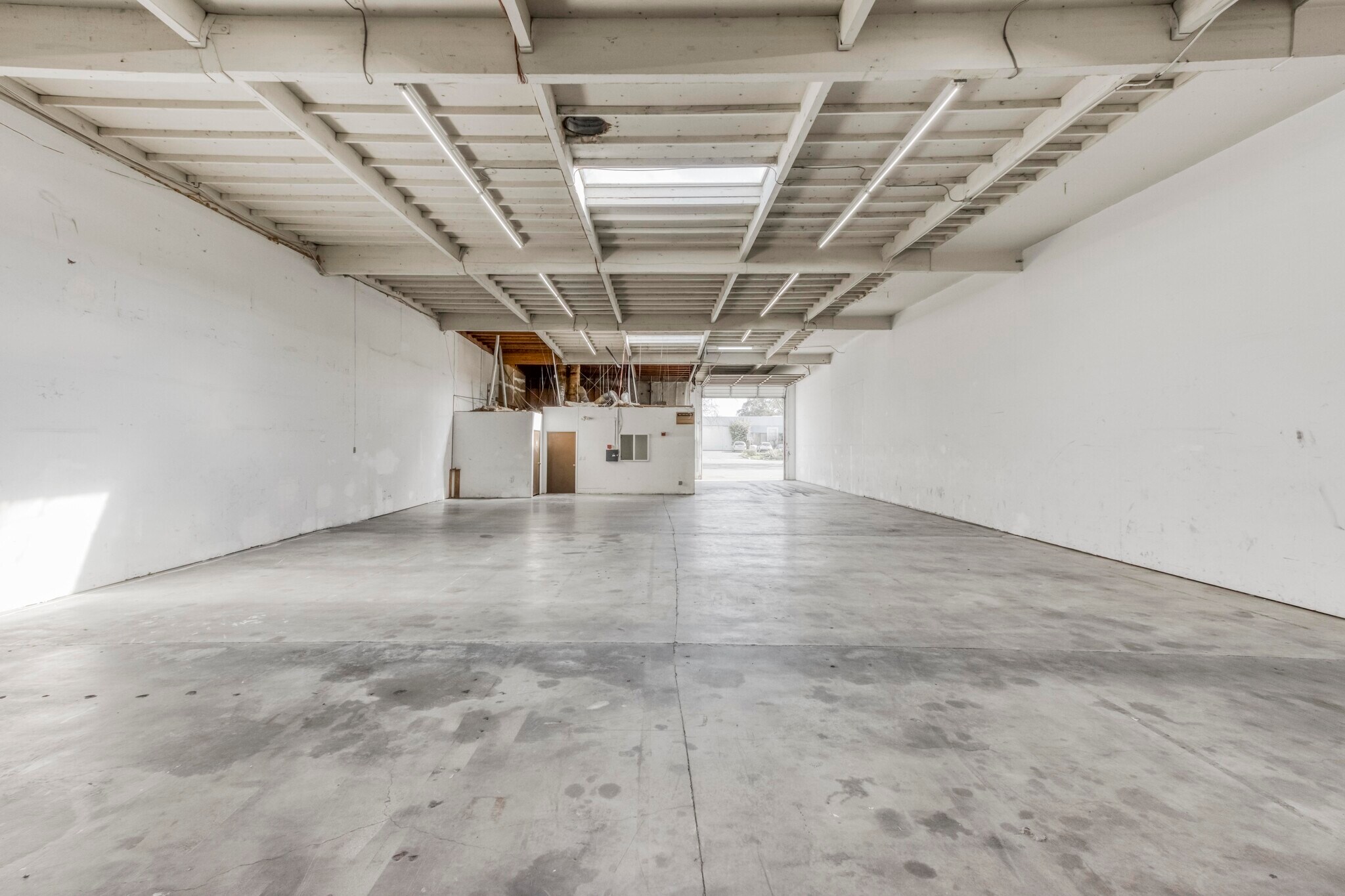 3440-3464 Depot Rd, Hayward, CA à louer Photo de l’immeuble– Image 1 sur 9