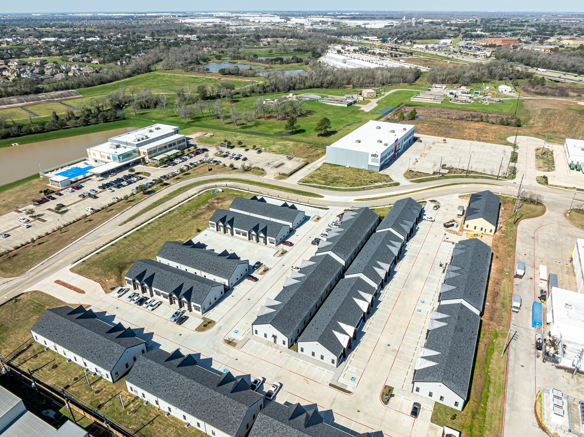 1325 Main St, Katy, TX à vendre Photo principale– Image 1 sur 34