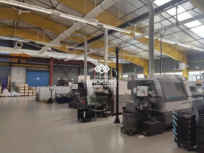 Industriel/Logistique dans Magland à vendre - Photo de l’immeuble – Image 3 sur 5
