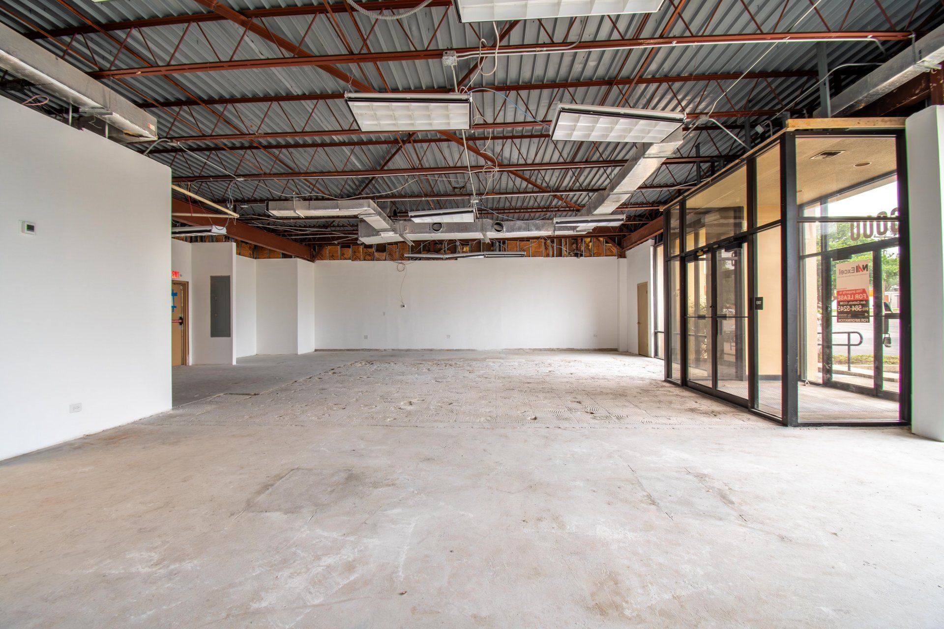 6000-6064 Ingram Rd, San Antonio, TX à louer Photo intérieure– Image 1 sur 5