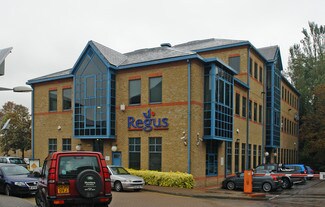 Plus de détails pour Watermans Business Park, Staines - Bureau à vendre