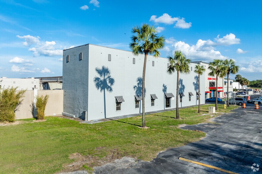 15102 Citrus Country Dr, Dade City, FL à vendre - Photo de l’immeuble – Image 2 sur 14