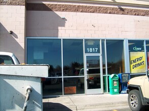 1851 Avalon St, Klamath Falls, OR à louer Photo de l’immeuble– Image 2 sur 14