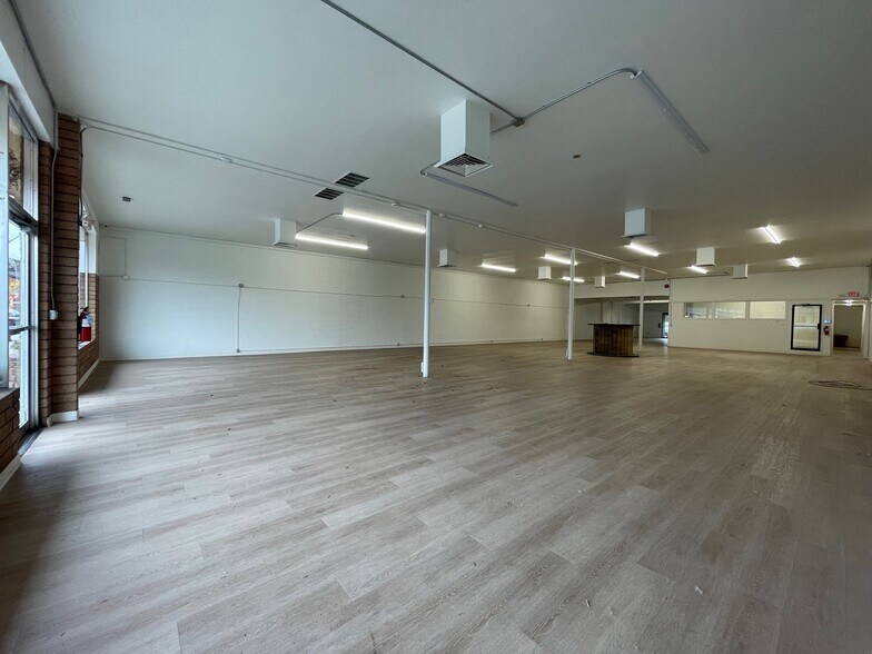 359-363 Merchant St, Vacaville, CA à louer - Photo de l’immeuble – Image 3 sur 12
