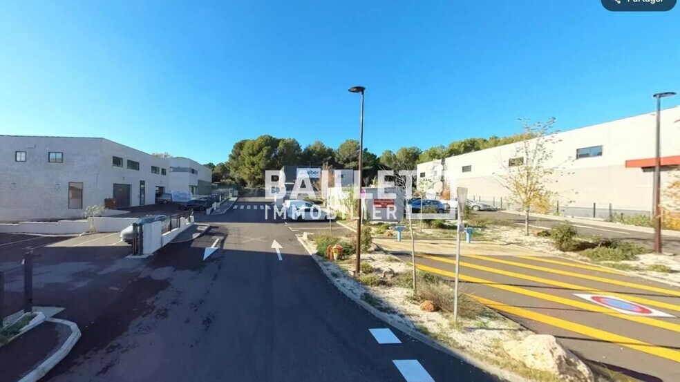 Industriel/Logistique dans Le Muy à louer - Photo de l’immeuble – Image 2 sur 25