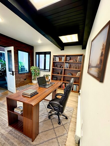410 S Lincoln Ave, Steamboat Springs, CO à louer - Photo de l’immeuble – Image 3 sur 14