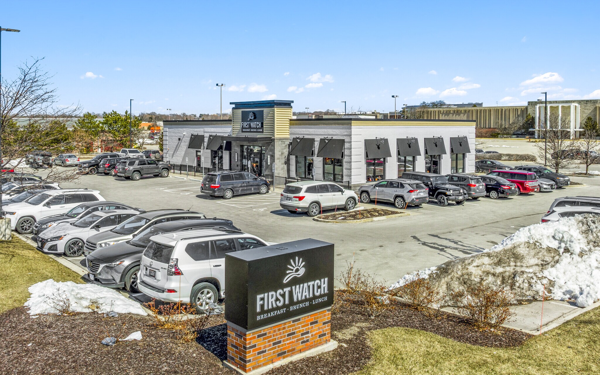 5320 S 76th St, Greendale, WI à vendre Photo principale– Image 1 sur 5