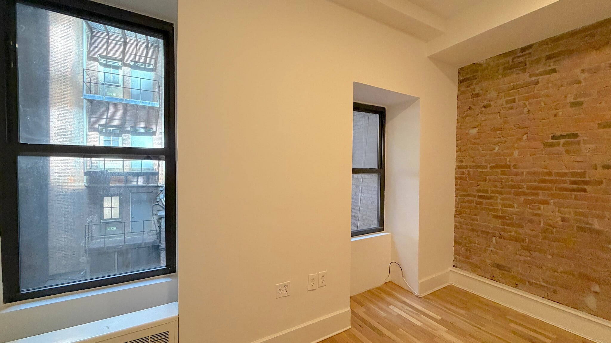 16 E 41st St, New York, NY à louer Photo intérieure– Image 1 sur 5