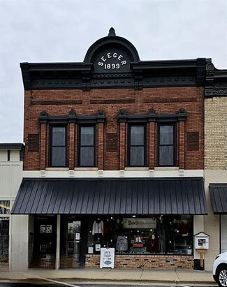 Plus de détails pour 220 Merchant Row, Milton, WI - Bureau à vendre