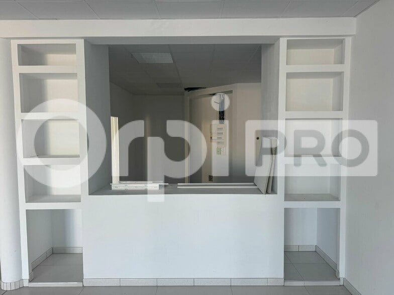 Local commercial dans Aixe-sur-Vienne à louer - Photo intérieure – Image 3 sur 5