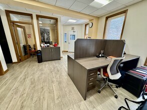 150 Beekman St, New York, NY à louer Photo intérieure– Image 2 sur 10