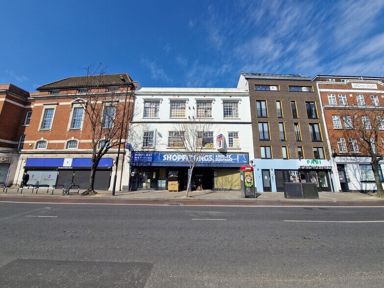 103 Seven Sisters Rd, Londres à vendre - Photo de l’immeuble – Image 3 sur 10