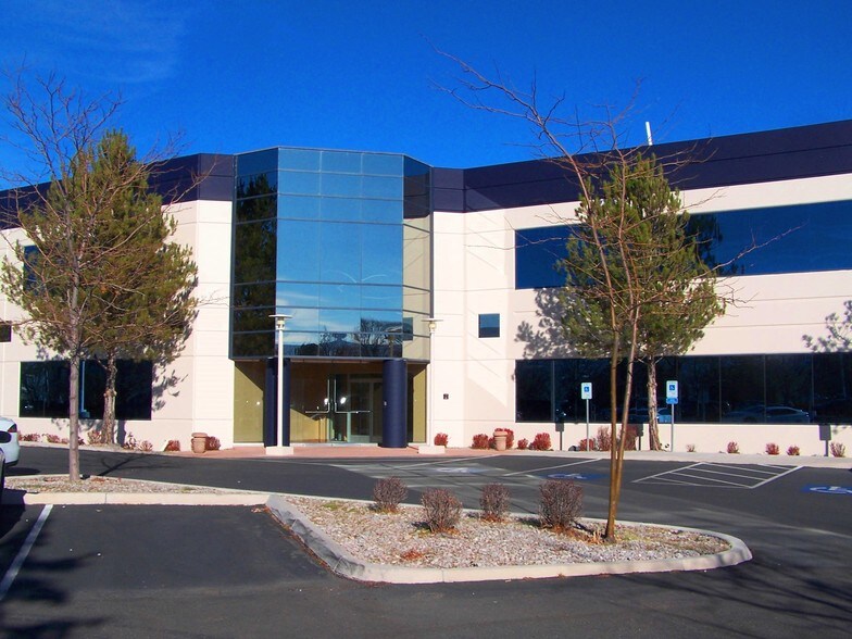 9855 Double R Blvd, Reno, NV à louer - Photo principale – Image 1 sur 13