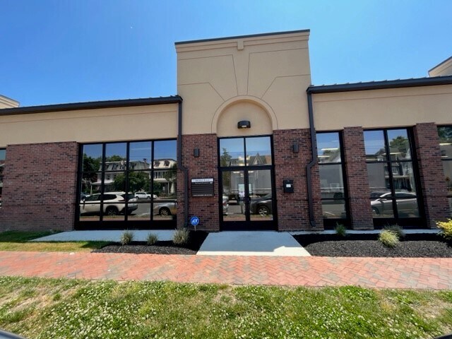 218 W Broad St, Burlington, NJ à louer Photo de l’immeuble– Image 1 sur 10