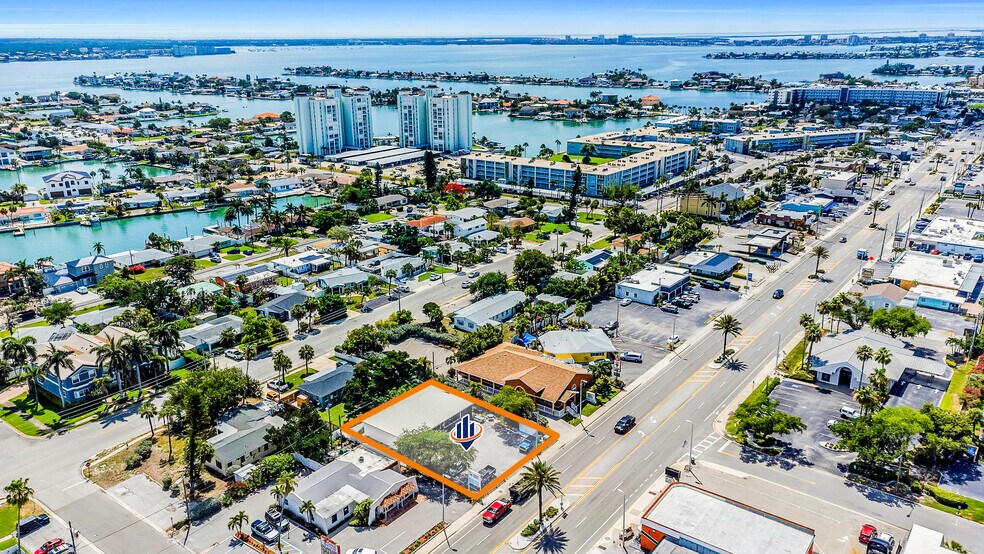 6655 Gulf Blvd, Saint Petersburg, FL à vendre - Photo de l’immeuble – Image 2 sur 18