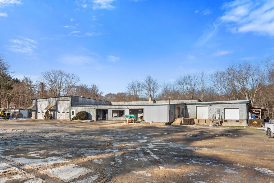 225 West St, Berlin, MA à vendre - Photo principale – Image 1 sur 12