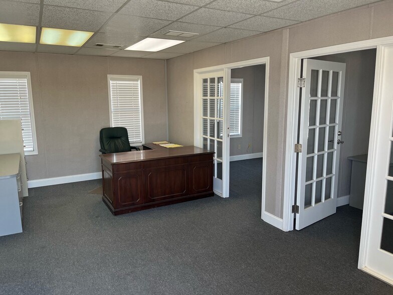 4915A East Annadale Avenue, Fresno, CA à louer - Hall d’entrée – Image 3 sur 7