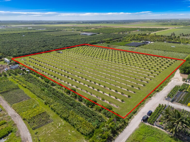 SW 228th Ave, Homestead, FL à vendre - Photo de l’immeuble – Image 1 sur 16