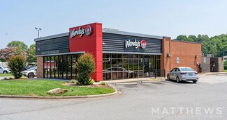 Plus de détails pour 5713 University Pky, Winston-Salem, NC - Local commercial à vendre