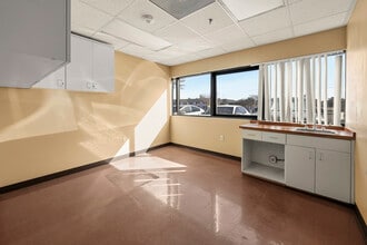 4275 S Burnham Ave, Las Vegas, NV à louer Photo intérieure– Image 2 sur 5