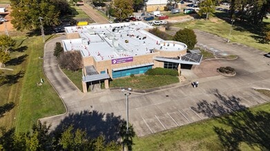 3436 Masonic Dr, Alexandria, LA à louer Photo de l’immeuble– Image 2 sur 2