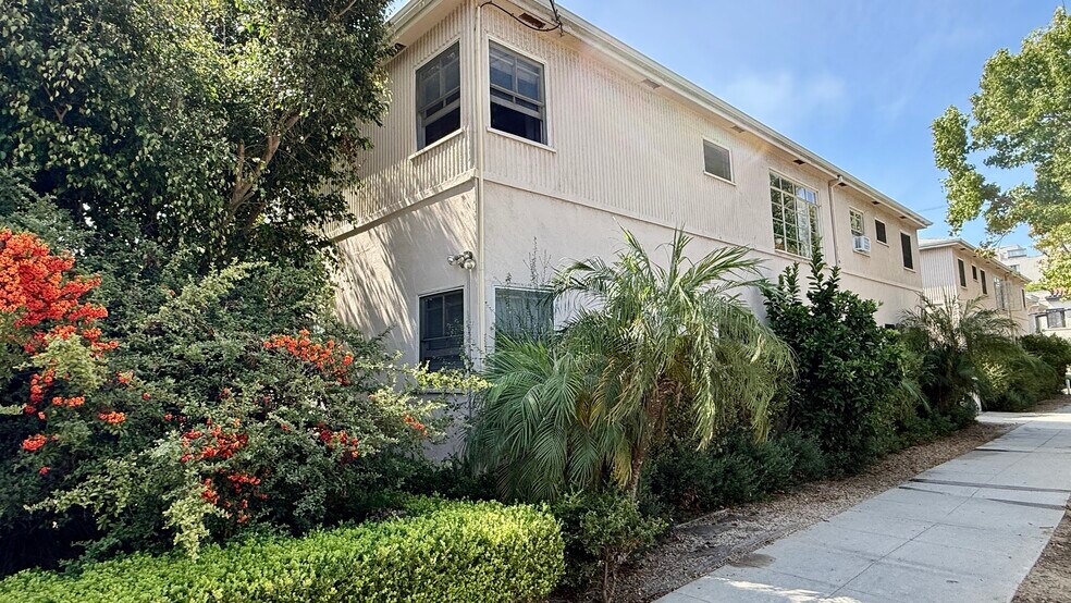 228 Idaho Ave, Santa Monica, CA à vendre - Photo de l’immeuble – Image 3 sur 27