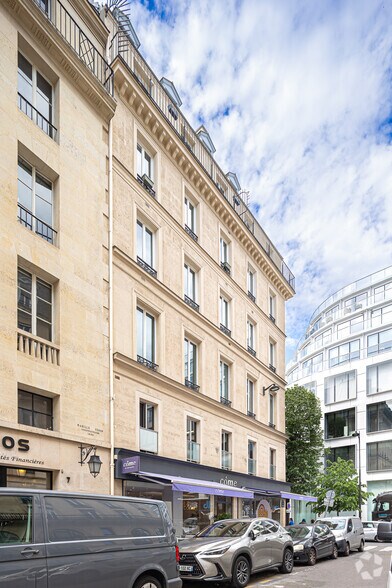 Bureau dans Paris à louer - Photo de l’immeuble – Image 2 sur 2