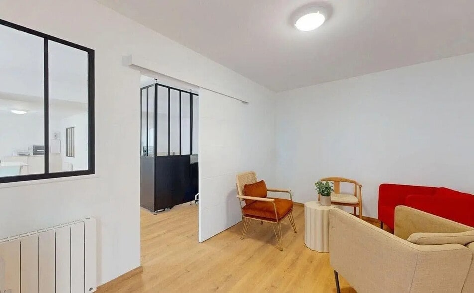 Local d’activités dans Caen à louer - Photo intérieure – Image 3 sur 7