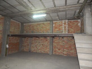 Plus de détails pour Local commercial à louer