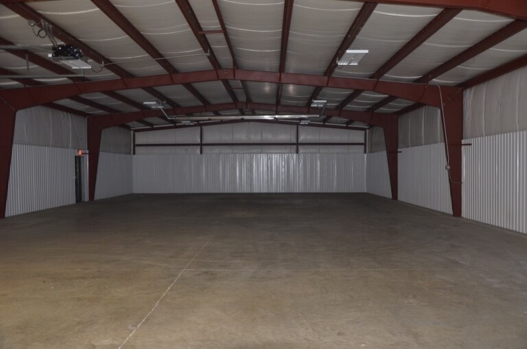 1042 Mitchell Jellison Dr, Elkhart, IN à louer - Photo intérieure – Image 2 sur 3