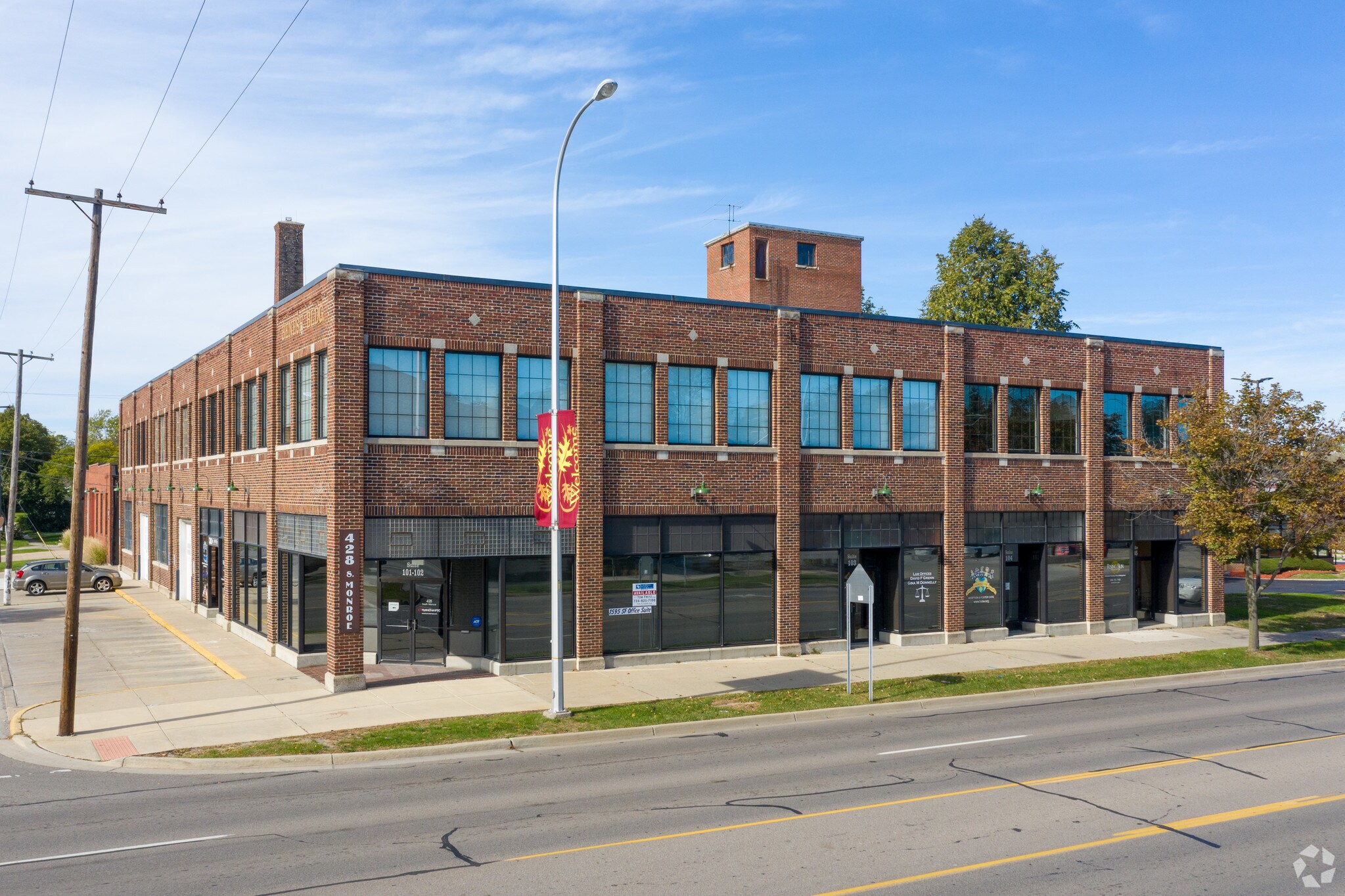 428 S Monroe St, Monroe, MI à louer Photo principale– Image 1 sur 7