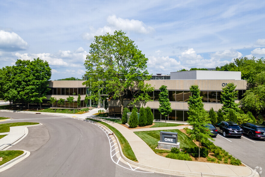 750 Old Hickory Blvd, Brentwood, TN à louer - Photo de l’immeuble – Image 2 sur 16