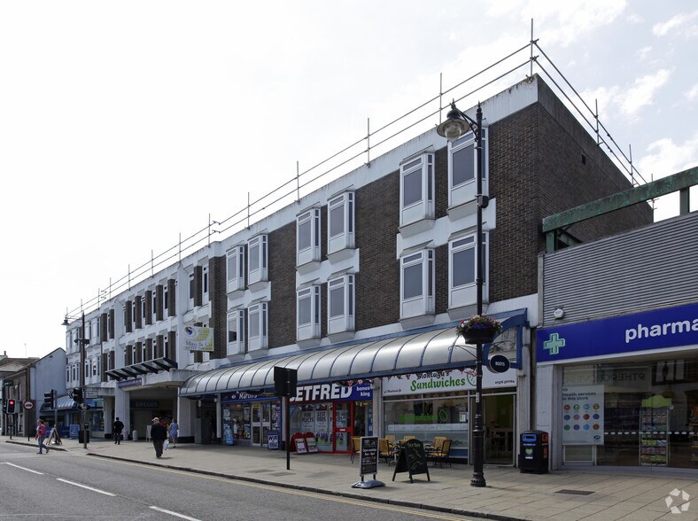 46-54 Newland St, Witham à louer - Photo de l’immeuble – Image 3 sur 4