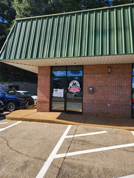 1420 Mcfarland Blvd, Northport, AL à louer - Photo de l’immeuble – Image 2 sur 7