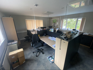 Plus de détails pour 10 Browns Rd, Newtownabbey - Industriel/Logistique à vendre