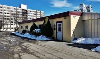 Plus de détails pour 139 Ashland St, North Adams, MA - Local commercial à vendre