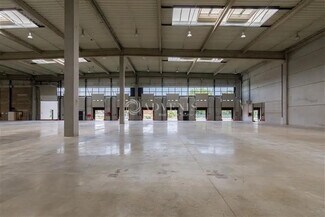 Plus de détails pour Industriel/Logistique à louer