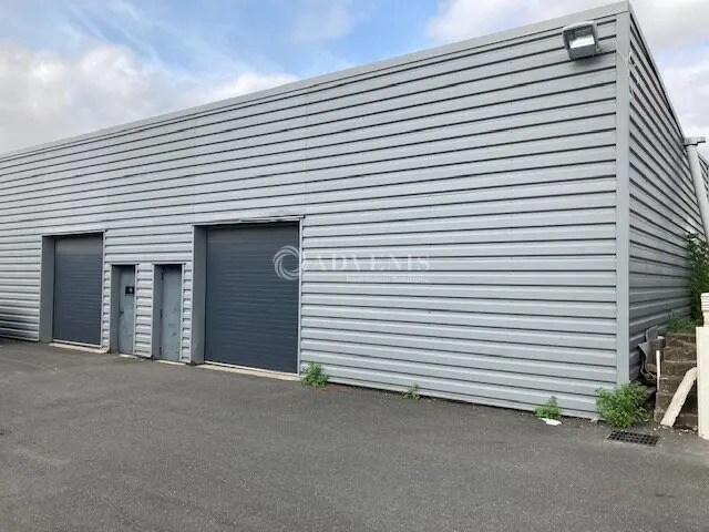 Plus de détails pour Industriel/Logistique à louer